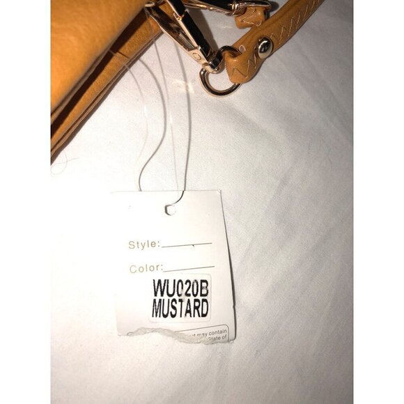 Crossbody Bag Adjustable Clutch Golden Tan Vegan Leather Wristlet Small Zip NEW - Picture 4 of 9